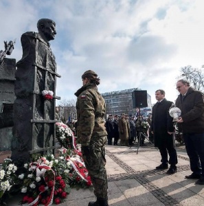 Niezłomność wykuta z patriotyzmu