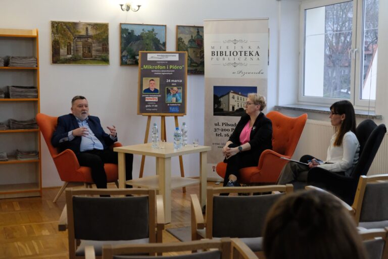 Spotkanie „Mikrofon i pióro” – o dziennikarstwie i nie tylko
