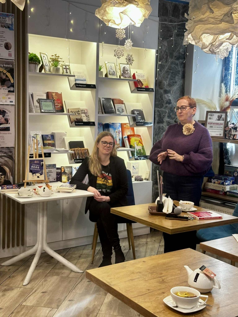 Kawa z autorem – Karolina Winiarska