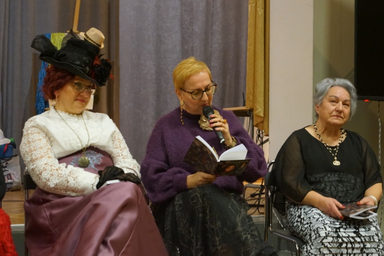 „NieoczywisTA Biesiada Poetycko-Muzyczna”